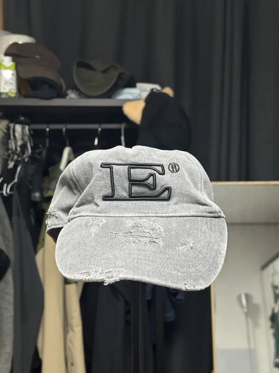 [M] ETCE GIANT E LOGO FLAT CAP 볼캡 모자